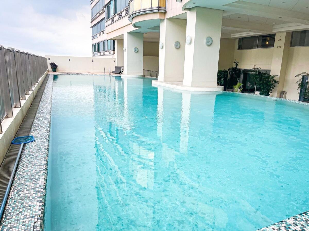 Stunning & Luxury 4br In Bay White Apartment *