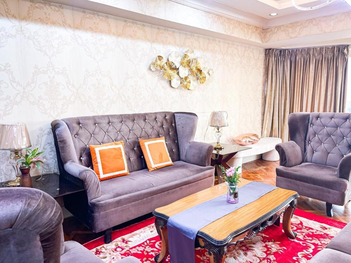 Stunning & Luxury 4br In Bay White Apartment Manila